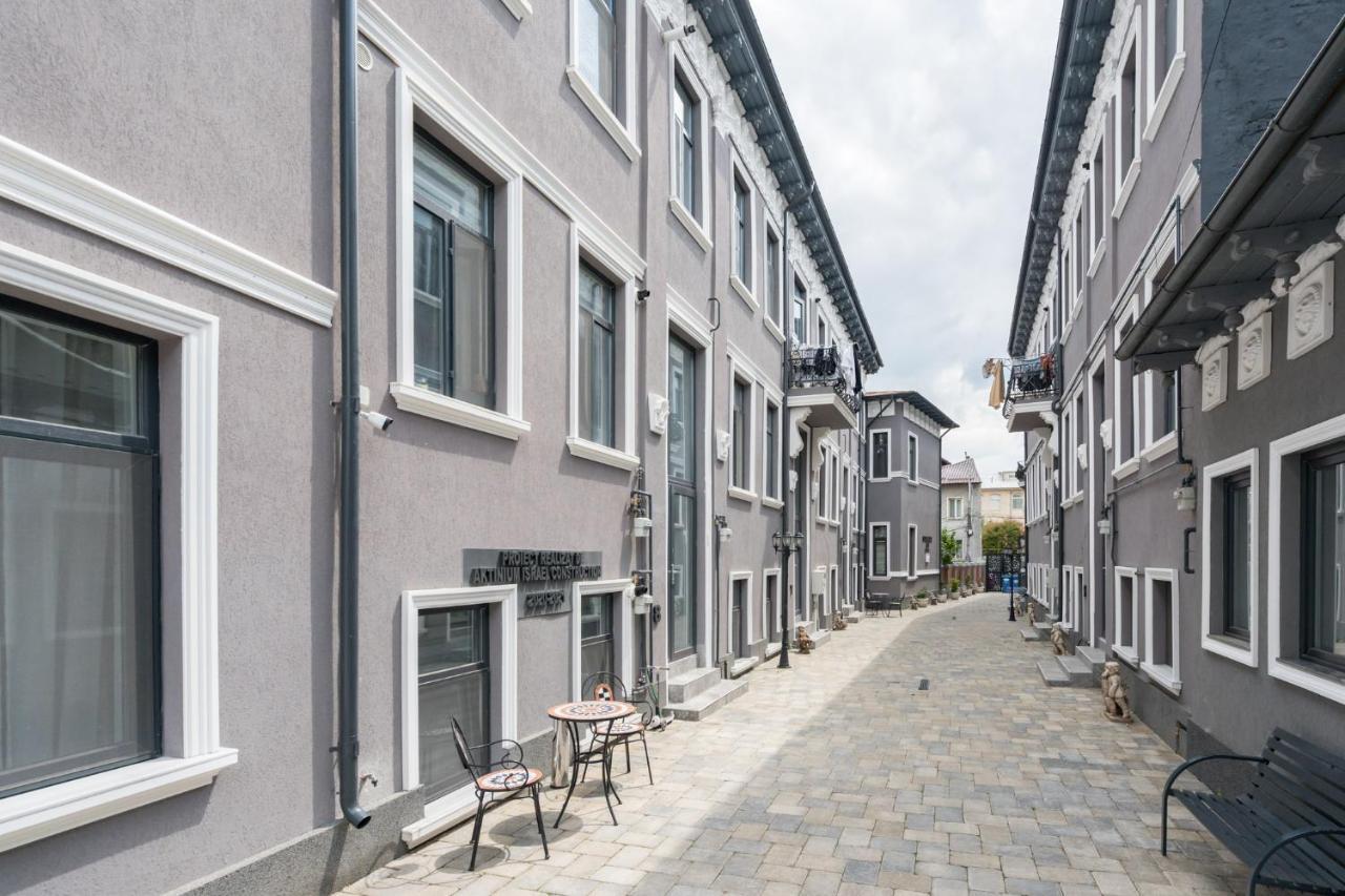 Blue-Line-Apartment-Unirii บูคาเรสต์ ภายนอก รูปภาพ